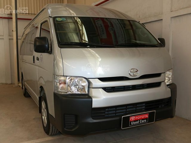 Bán xe Toyota Hiace 2.7 đời 2016, nhập khẩu nguyên chiếc số sàn