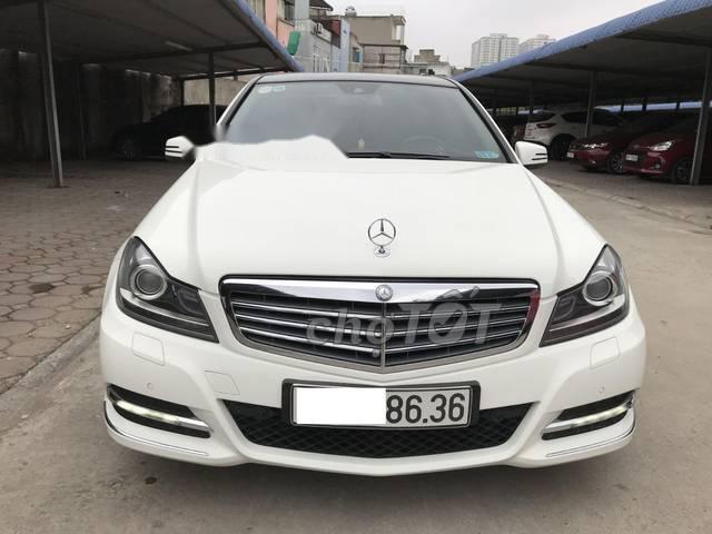 Bán ô tô Mercedes C250 năm sản xuất 2011, màu trắng, nhập khẩu  