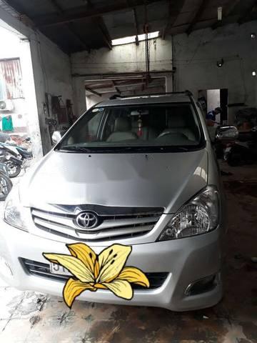 Bán xe Toyota Innova năm 2011, màu bạc như mới giá cạnh tranh