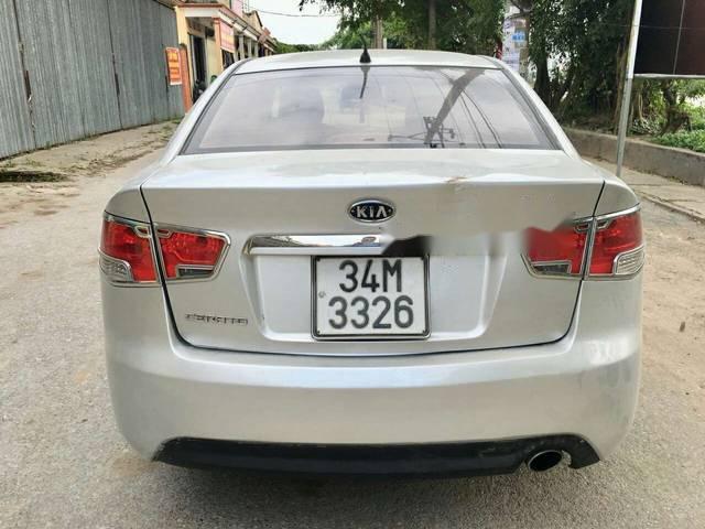 Cần bán Kia Cerato sản xuất 2010, màu bạc, nhập khẩu chính chủ, giá 298tr