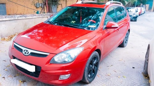 Bán xe Hyundai i30 CW đời 2010 nhập khẩu, xe gia đình mới đẹp