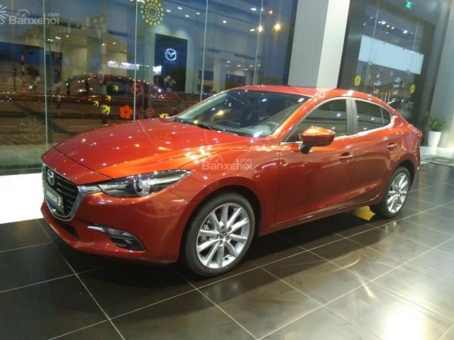 Mazda 3 1.5 2018, có xe giao ngay, quà tặng hấp dẫn