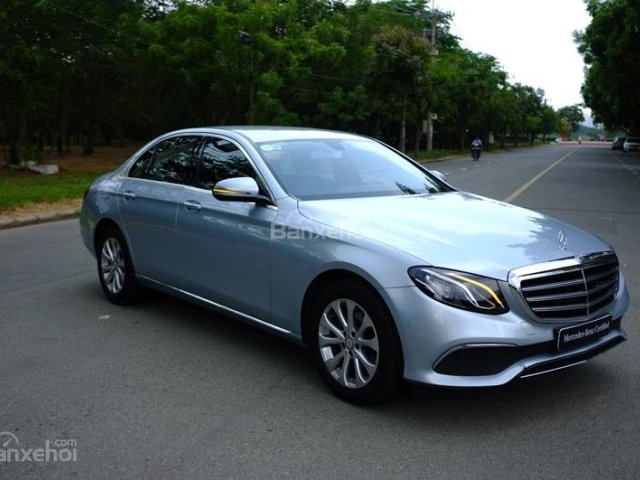 Bán Mercedes E200 sản xuất 2016, bảo hành chính hãng, lý lịch đầy đủ, xem xe thích ngay