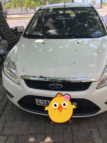 Bán Ford Focus đời 2013, màu trắng số tự động