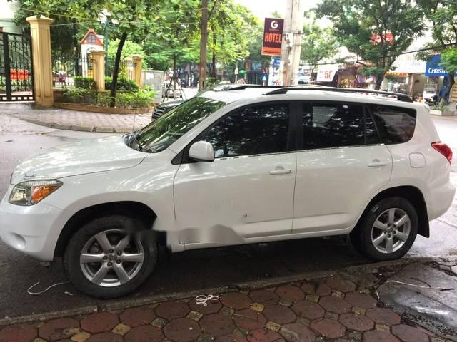 Bán xe Toyota RAV4 sản xuất năm 2007, màu trắng, xe nhập chính chủ