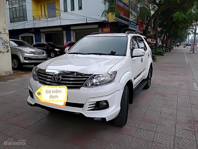 Bán Toyota Fortuner Sportivo đời 2015, màu trắng 