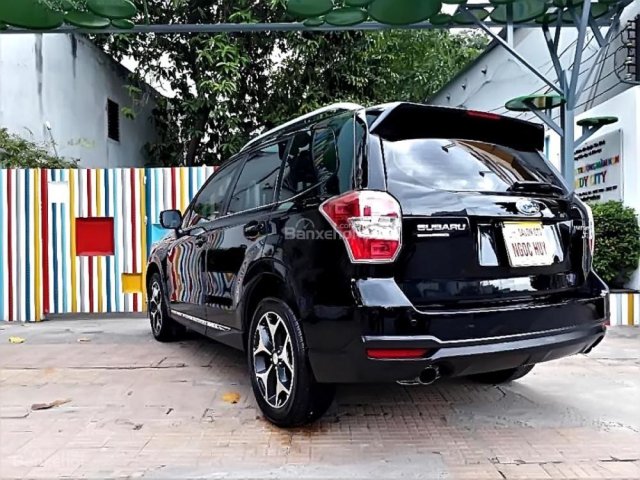 Bán Subaru Forester 2.0XT sản xuất 2014, màu đen, nhập khẩu