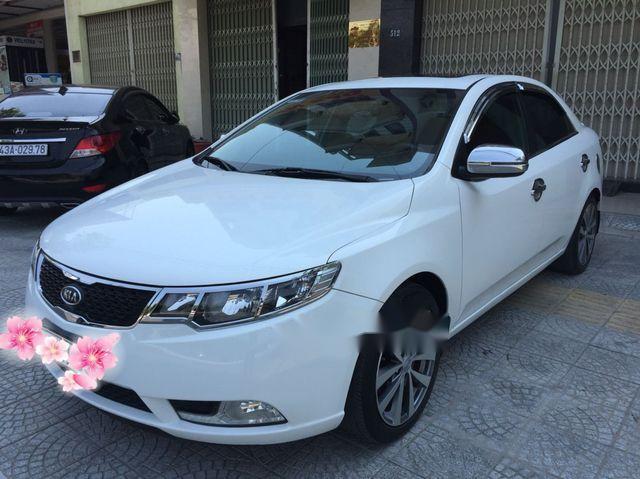 Cần bán gấp Kia Forte S đời 2013, màu trắng 