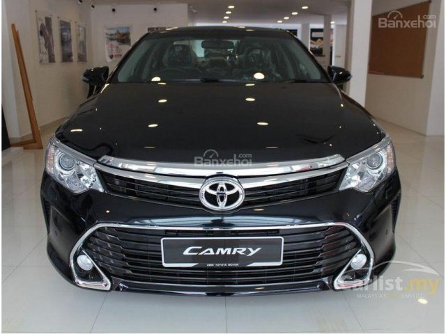 Bán xe Toyota Camry 2.5 Q sản xuất 2018, màu đen