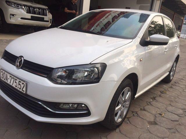 Bán Volkswagen Polo năm sản xuất 2015, màu trắng