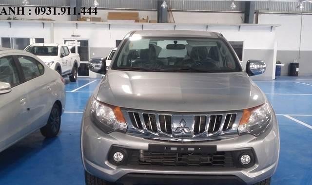 Bán xe Mitsubishi Triton đời 2017, màu bạc, nhập khẩu chính hãng