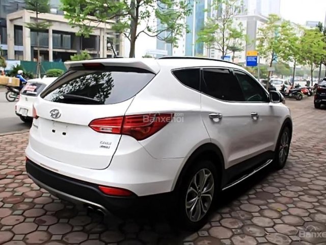 Bán ô tô Hyundai Santa Fe CRDI đời 2015, màu trắng chính chủ