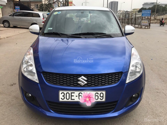 Cần bán xe Suzuki Swift 2016, màu xanh lam chính chủ, 498tr