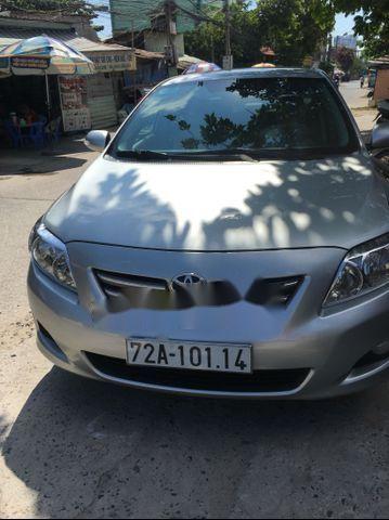 Bán Toyota Corolla altis 2009, màu bạc chính chủ, giá tốt