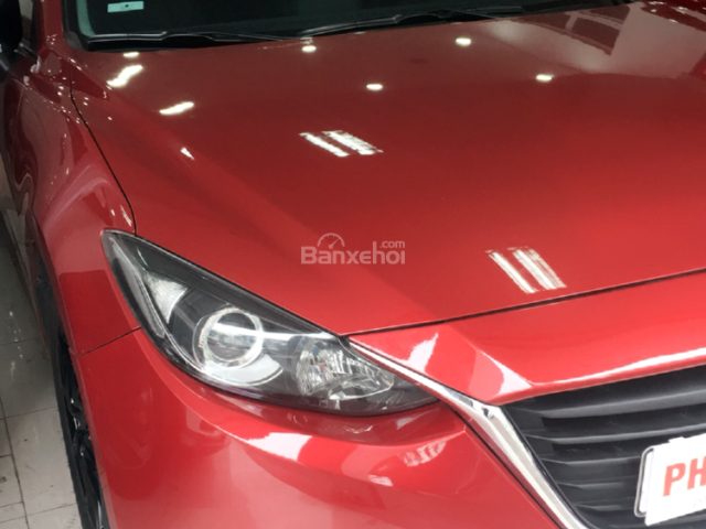 Cần bán lại xe Mazda 3 1.5 AT hatchback đời 2016 màu đỏ, giá tốt