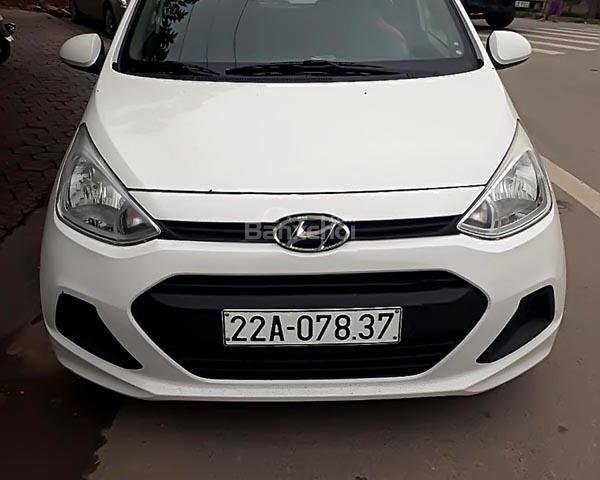 Bán Hyundai Grand i10 sản xuất năm 2015, màu trắng, nhập khẩu