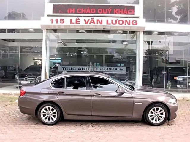 Cần bán gấp BMW 5 Series 523i đời 2011, màu nâu, nhập khẩu nguyên chiếc