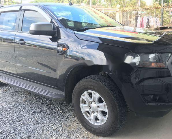 Bán Ford Ranger XLS 2.2AT sản xuất 2016, màu đen  