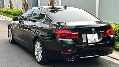 Bán BMW 5 Series 520i đời 2016, màu đen, xe nhập