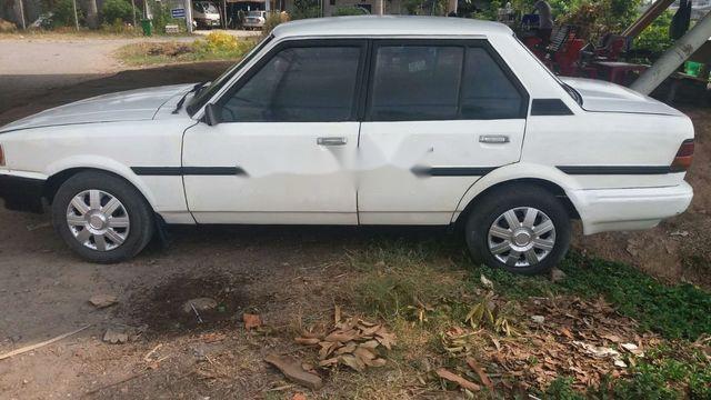 Cần bán lại xe Toyota Corolla 1981, màu trắng