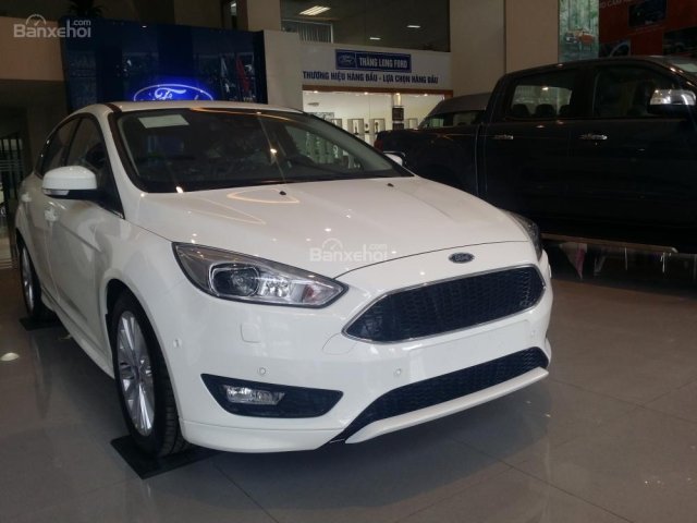 Bảng giá xe Ford Focus 2019, khuyến mãi lớn, tặng bảo hiểm thân vỏ, trả góp tới 90% - Tel 0919263586