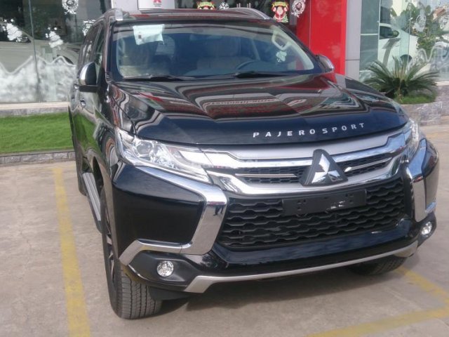 Bán Mitsubishi Pajero Sport sản xuất 2018, nhập khẩu