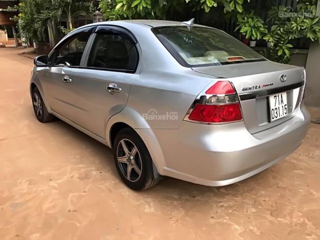 Bán Daewoo Gentra đời 2009, màu bạc 