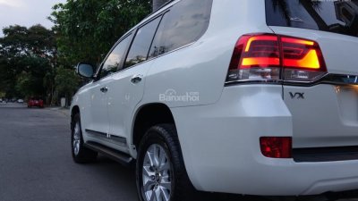 Bán xe Land Cruiser 2016, nhập khẩu nguyên chiếc từ Nhật - màu Ngọc Trai