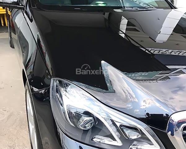 Bán ô tô Mercedes E200 đời 2014, màu đen