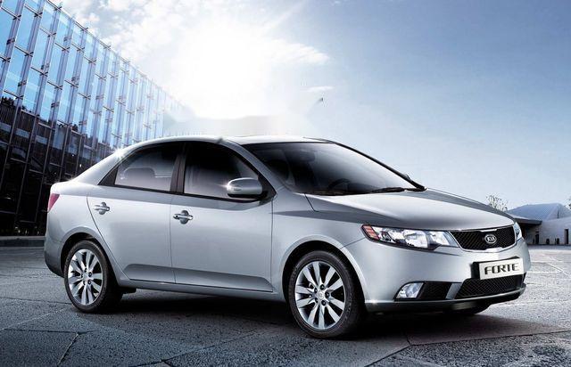 Bán Kia Forte SLI đời 2009, màu bạc, nhập khẩu nguyên chiếc, giá tốt