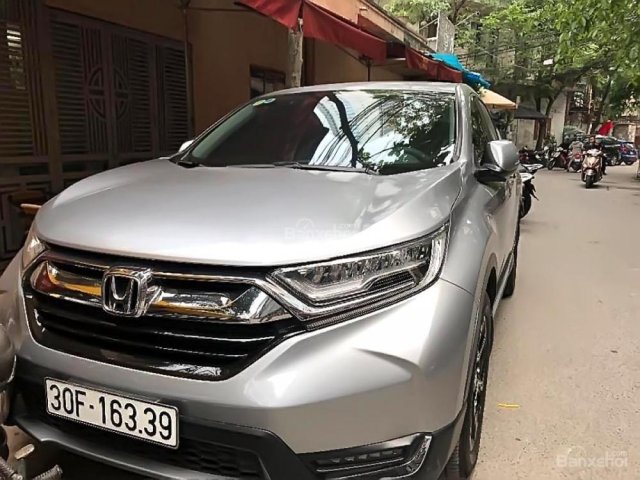 Bán xe Honda CR V đời 2018, màu bạc, nhập, đăng ký 2/2018