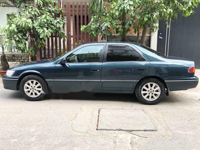 Cần bán Toyota Camry 2.2 XLE năm sản xuất 1997, nhập khẩu xe gia đình, 350tr