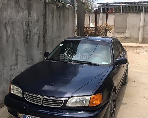 Bán xe Toyota Corolla 1.3 MT đời 2002