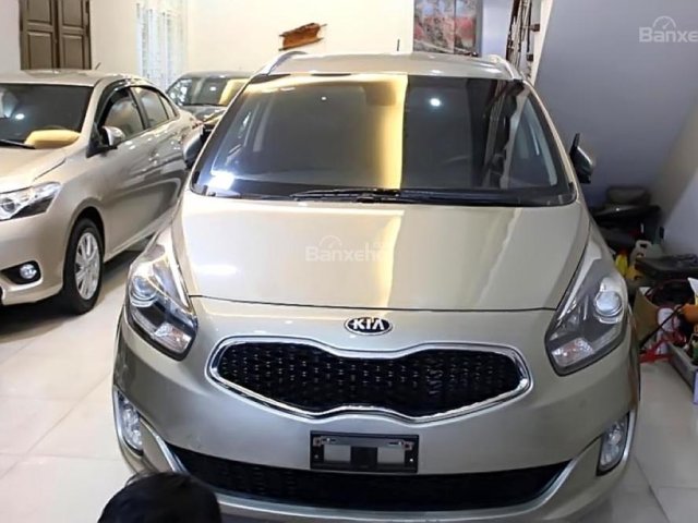 Cần bán Kia Rondo GAT đời 2016 chính chủ, giá 650tr