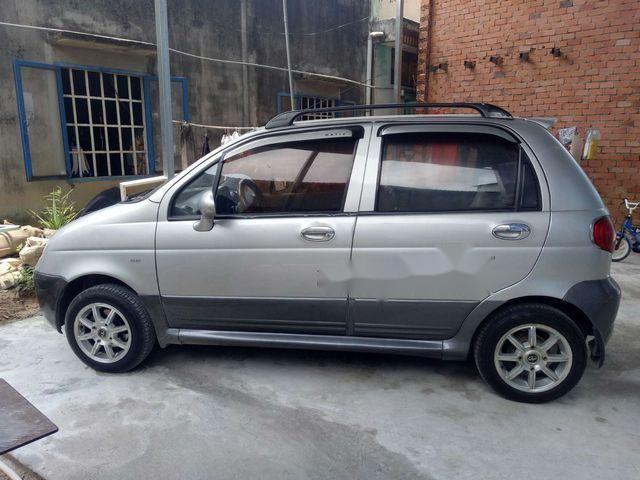 Bán xe Daewoo Matiz đời 2005, màu bạc 