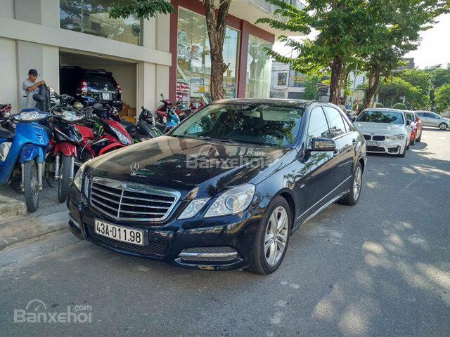 Bán xe Mercedes E250 đời 2010