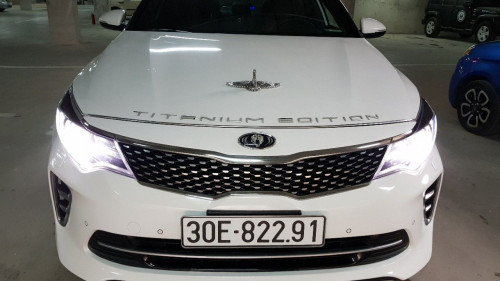 Cần bán xe Kia Optima 2.4 AT năm sản xuất 2016, màu trắng, nhập khẩu