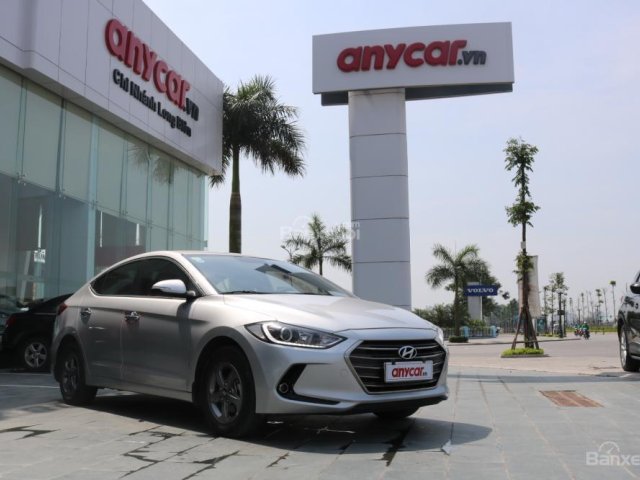 Bán Hyundai Elantra 1.6MT đời 2016, màu bạc