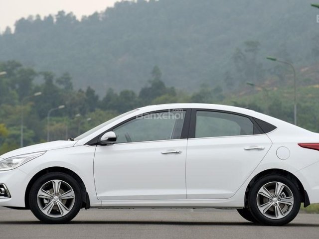 Bán Hyundai Accent 1.4 AT đặc biệt, giá tốt nhất thị trường