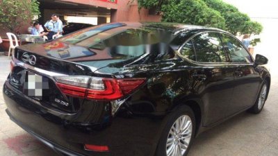 Cần bán lại xe Lexus ES 250 năm sản xuất 2017, màu đen, nhập khẩu còn mới