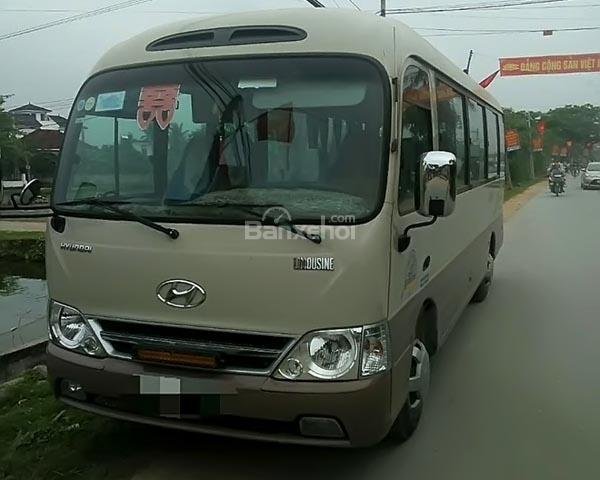 Bán Hyundai County Limousine 2014, màu kem (be) như mới, giá chỉ 735 triệu