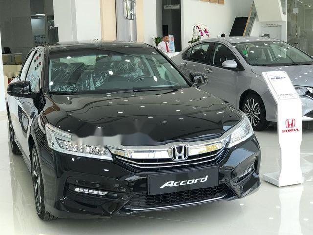 Bán xe Honda Accord sản xuất 2018, màu đen, nhập khẩu