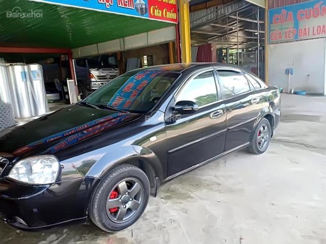 Cần bán xe Daewoo Lacetti năm sản xuất 2010, màu đen, 208tr