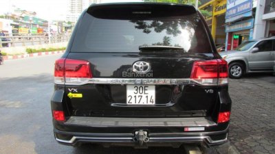 Bán xe Toyota Land Cruiser 2016 màu đen