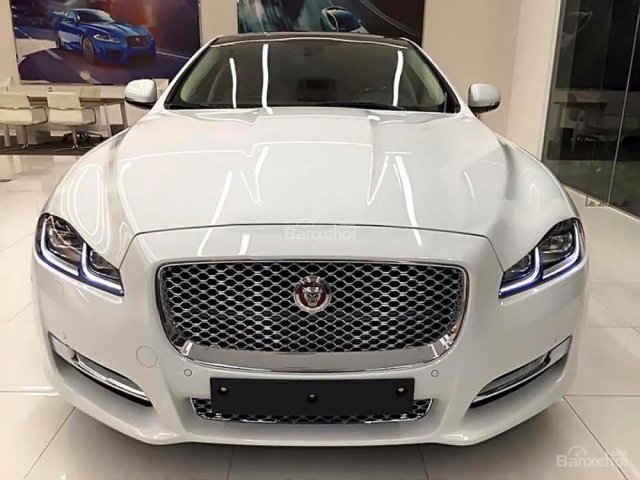 Bán Jaguar XJ series L 3.0 Portfolio đời 2017, màu trắng, nhập khẩu