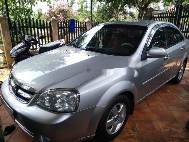 Cần bán xe Daewoo Lacetti MT sản xuất 2011