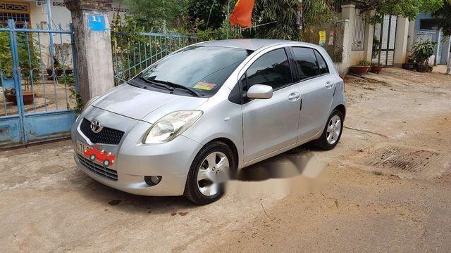 Bán ô tô Toyota Yaris đời 2008, màu bạc, nhập khẩu nguyên chiếc chính chủ, 350 triệu