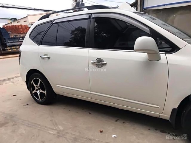 Cần bán gấp Kia Carens LX 1.6 MT đời 2010, màu trắng, 269 triệu