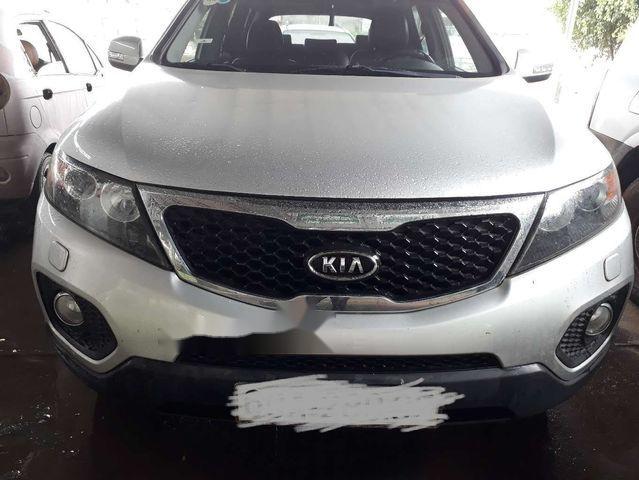 Cần bán Kia Sorento MT 2009, màu bạc