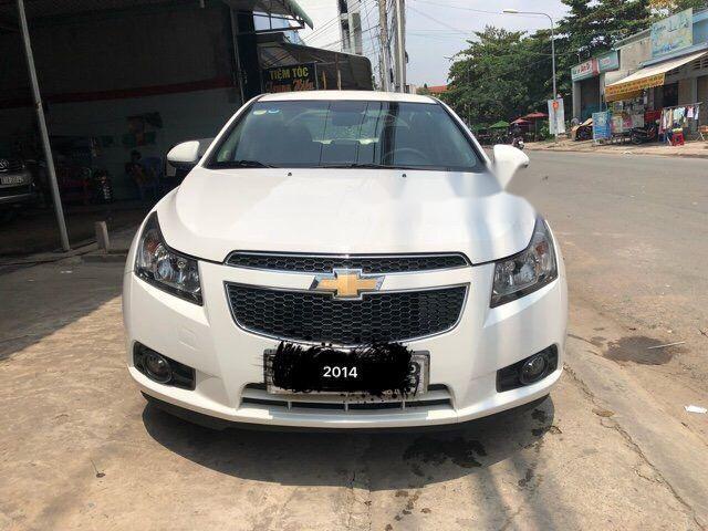 Bán Chevrolet Cruze đời 2014, màu trắng, 373tr